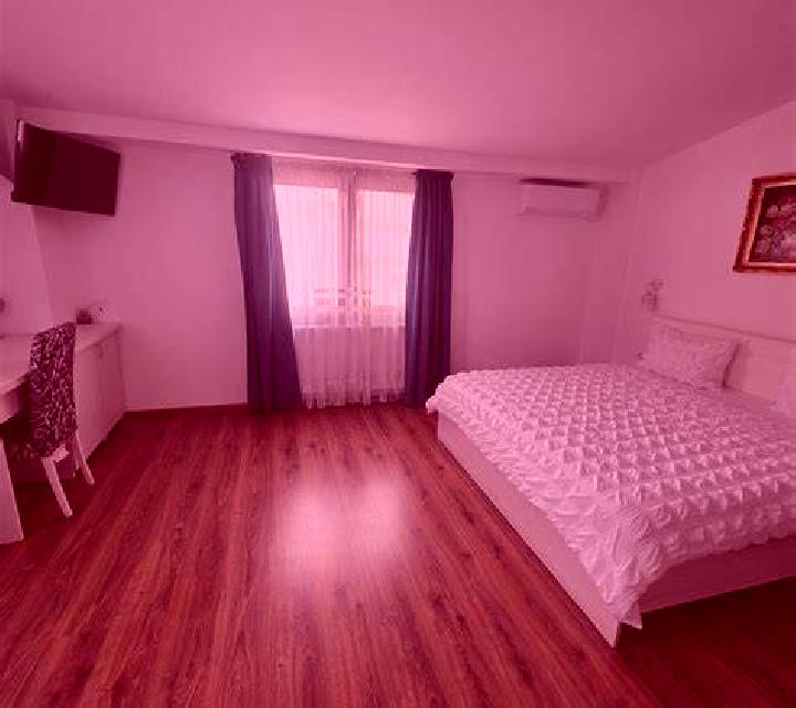 14 perfiles de escorts en Jayat, Francia. Explora chicas, servicios, tarifas y reserva online. En domicilio y visita disponibles.