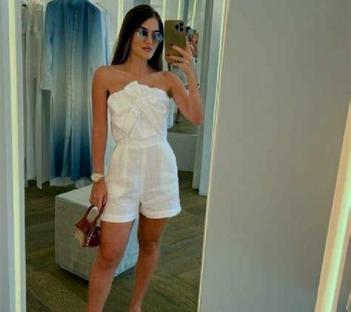 Adriana, 38 — Escort en Ciawang, Indonesia