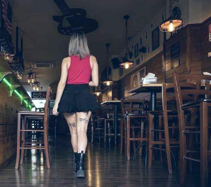 Antonella, 22 — Escort en Hout-Blerick, Países Bajos