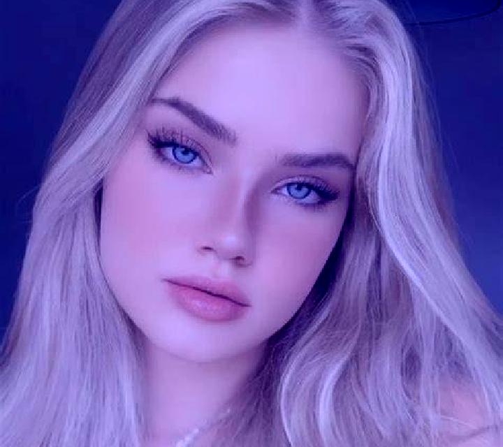 Aurora, 35 — Escort en Perumagalur, India