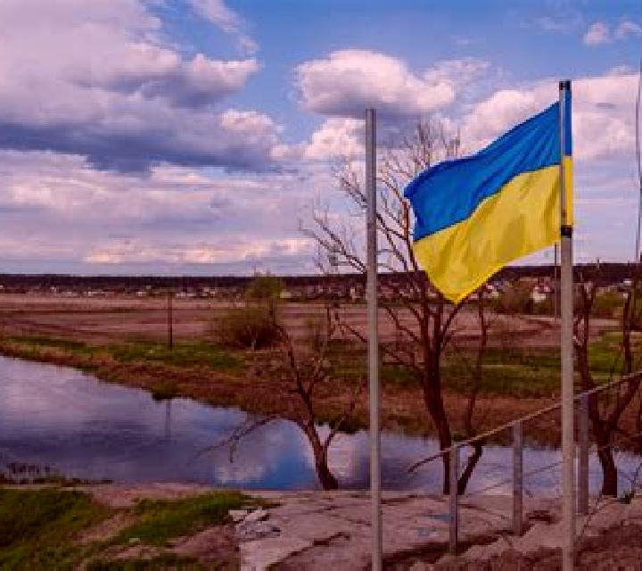 Beatriz, 21, acompañante pelirroja de ojos marrones y etnia latina basada en Diffa. Ofrece Parejas, Noche completa, Griego (anal), Cita de cena, Striptease. ...