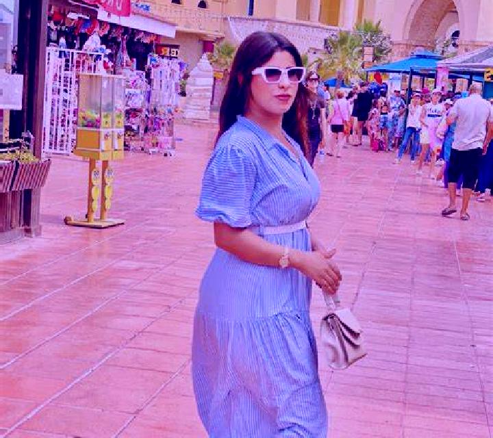 Beatriz, 38 — Escort en Teluksantong, Indonesia