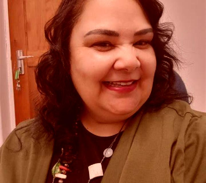 Camila, 39, acompañante morena de ojos azules y etnia mediterránea basada en Loken. Ofrece Francés natural, GFE (Experiencia de novia), Masaje, Parejas. Disp...