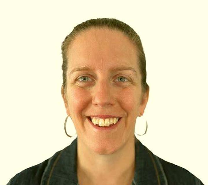 Carla, 24, acompañante negra de ojos avellana y etnia caucásica basada en Manjacaze. Ofrece Parejas, Dominación, Chica de fiesta, Griego (anal). Disponible e...