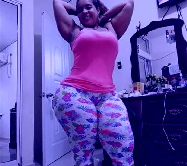 Carmen, 31, acompañante castaña de ojos verdes y etnia caucásica basada en Symbister. Ofrece Francés natural, Acompañante de viaje, Chica de fiesta. Disponib...