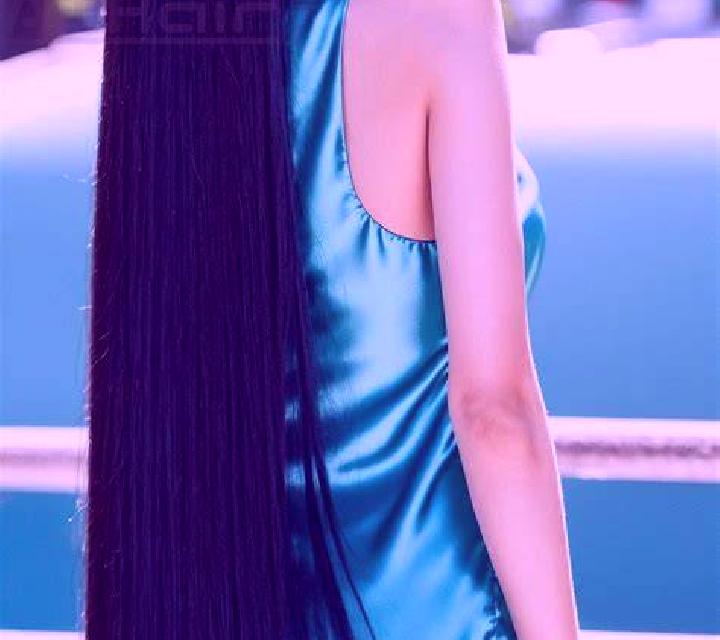 Claudia, 22, acompañante castaña de ojos avellana y etnia latina basada en Tongchuan. Ofrece Masaje, Juego de roles, Cita de cena, Acompañante de viaje. Disp...