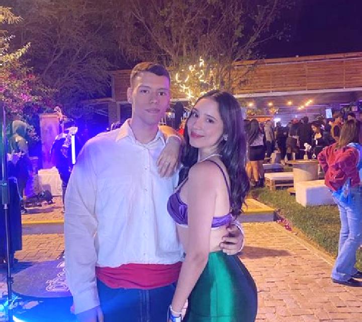 Cristina, 29 — Escort en El-Hamma-Djerid, Túnez