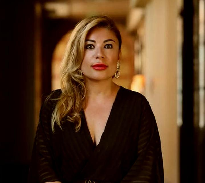 Diana, 39, acompañante castaña de ojos marrones y etnia caribeña basada en Mtskheta. Ofrece BDSM, Juego de roles, Acompañante de viaje. Disponible en domicil...