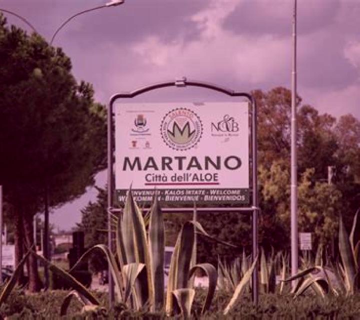 escort Adoumangan