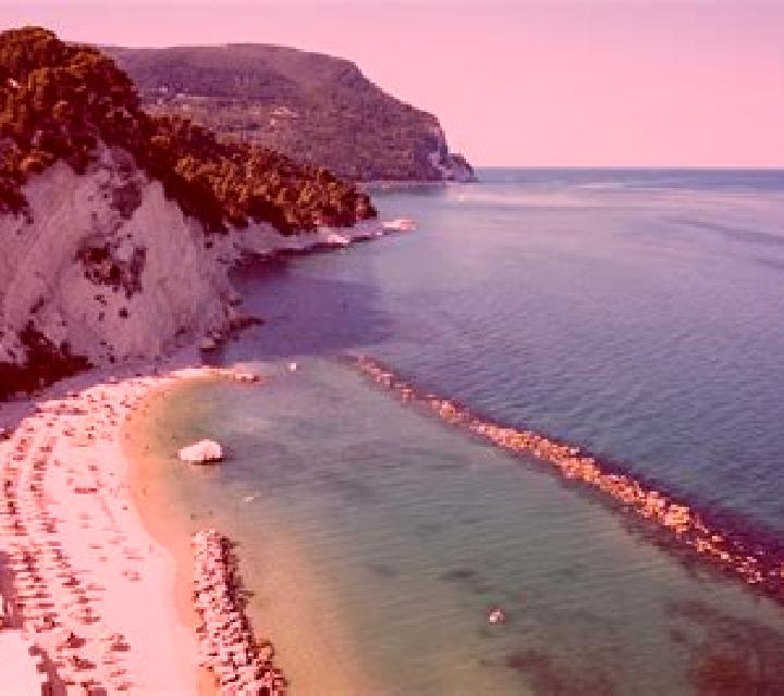 escort Castell Umberto
