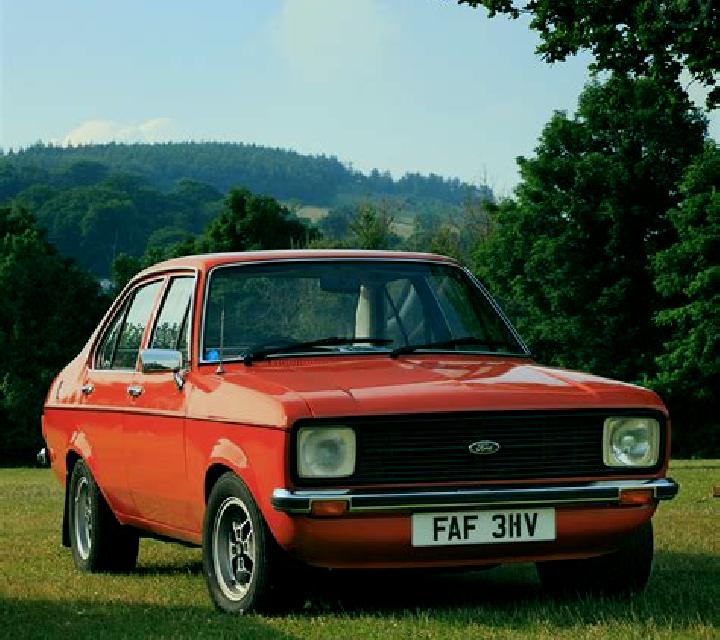 escort Felsotag