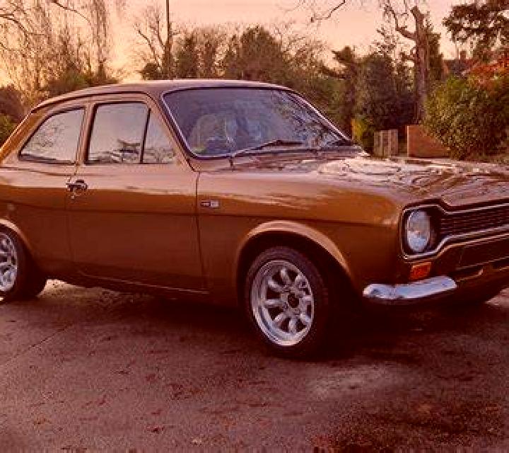 escort Gandomineh