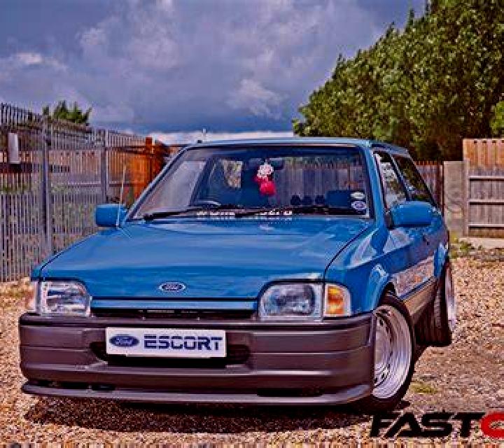 escort Karaiika