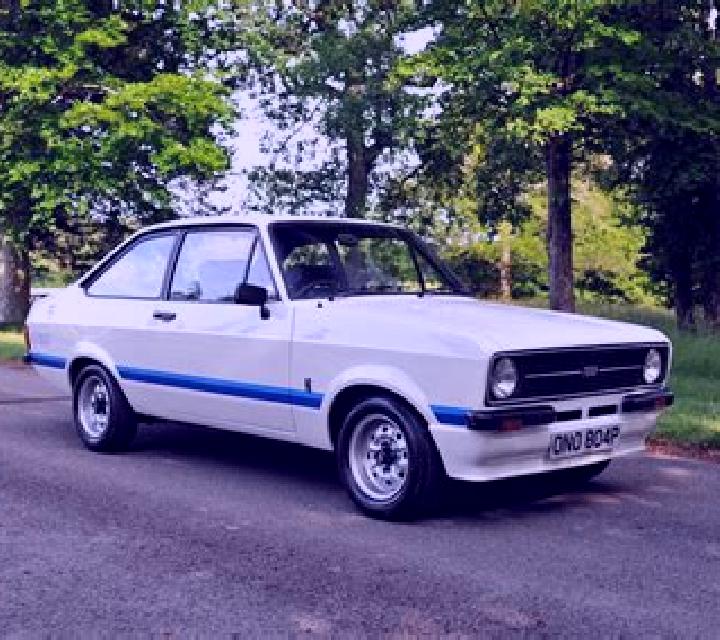 escort Karawara