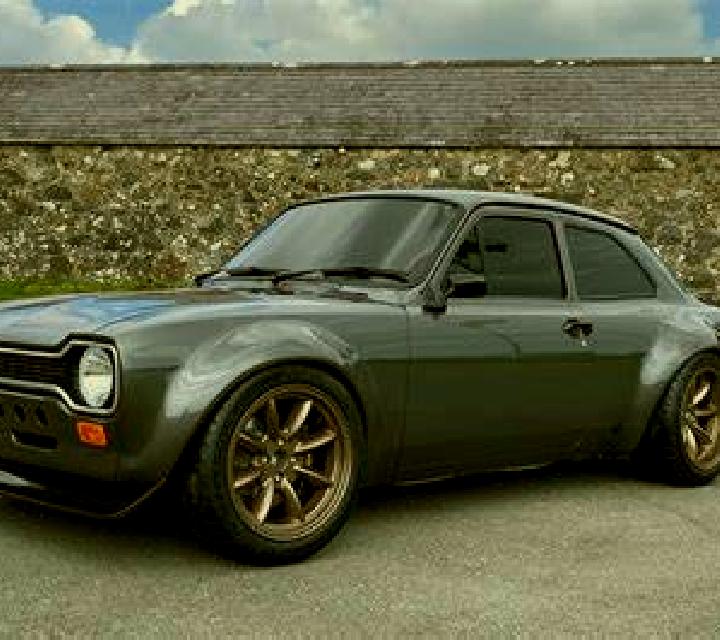 escort Loma de los Ingleses