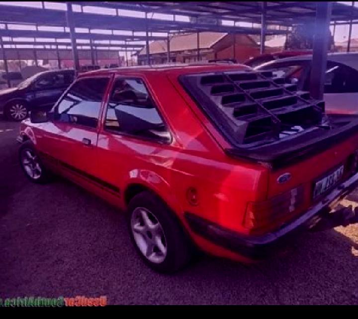 escort Mel nikovo