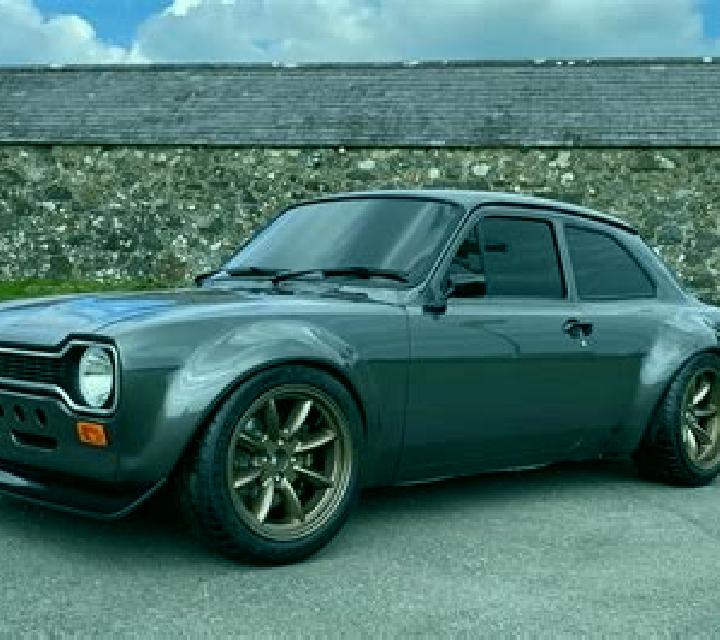 escort Somdet