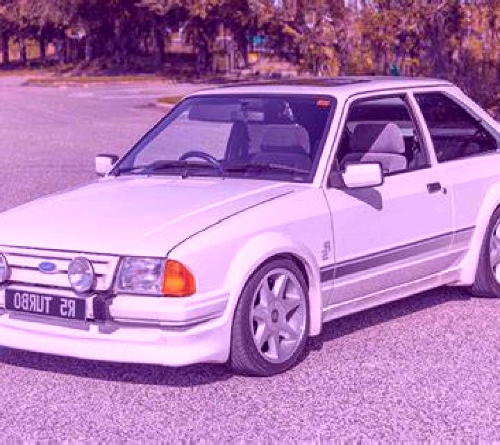 escort Susuman