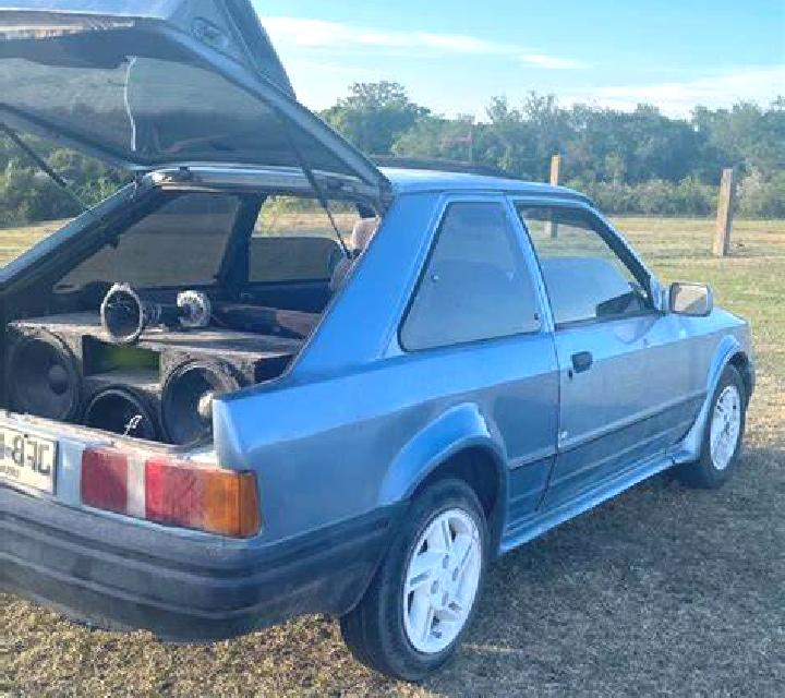 escort Tangnaihai