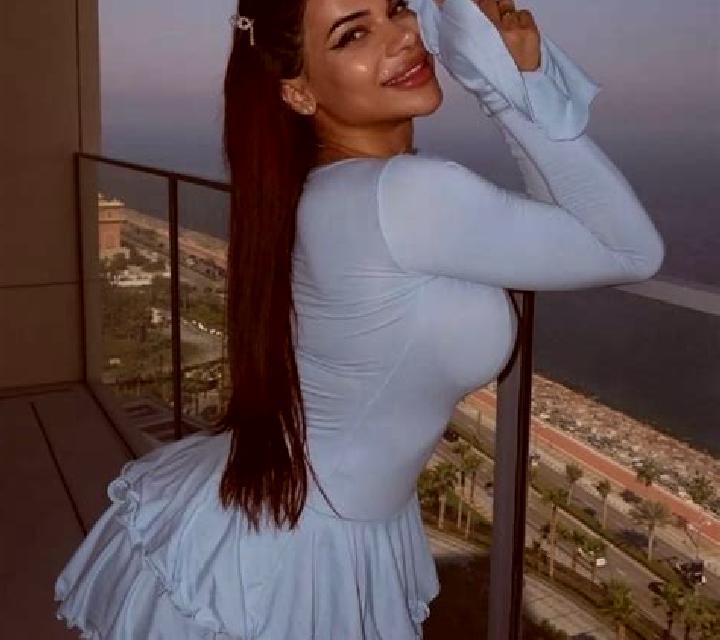 escort Umm Bab