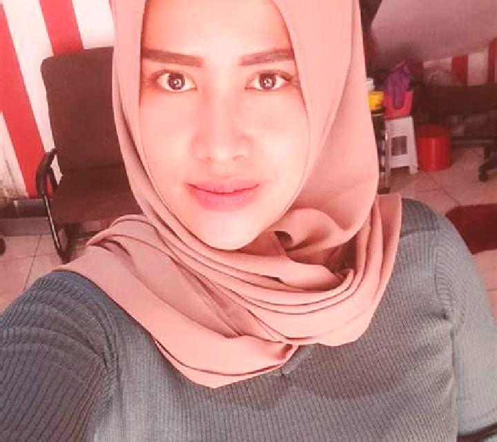 Escorts Cerrce, Kosovo — Chicas y putas locales
