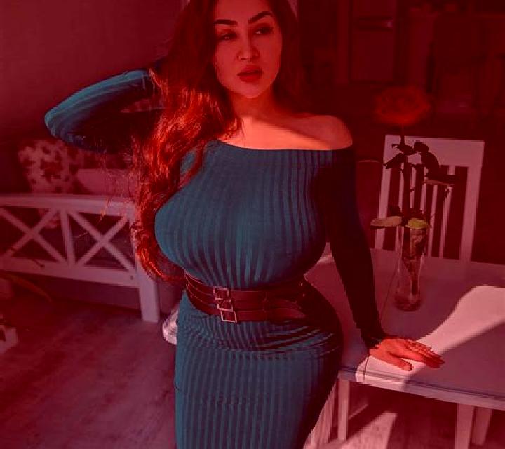 Escorts Kampung Tawar Besar, Malasia — Chicas y putas locales