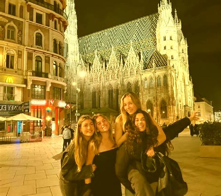 Escorts Lincoln Park, Estados Unidos — Chicas y putas locales