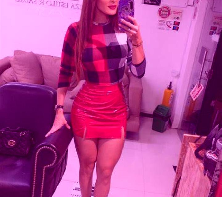 Escorts March Air Force Base, Estados Unidos — Chicas y putas locales