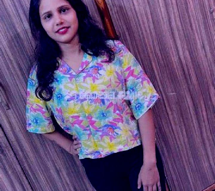 Escorts Warwick, Reino Unido — Chicas y putas locales