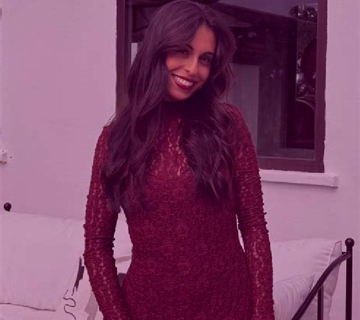 Estrella, 29, acompañante castaño claro de ojos marrones y etnia caucásica basada en Yabli-Guinglo. Ofrece Striptease, Tríos / dúos, Tantra. Disponible en do...