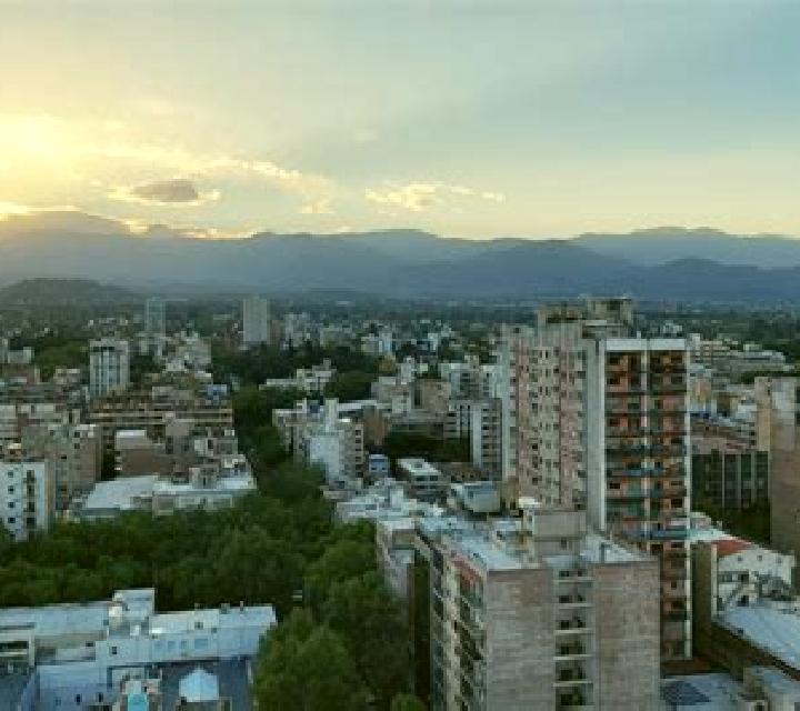 Explora anuncios de escorts en 3 páginas de ciudades de El Salvador. Acompañantes locales, servicios y tarifas. Página 3 de 3.
