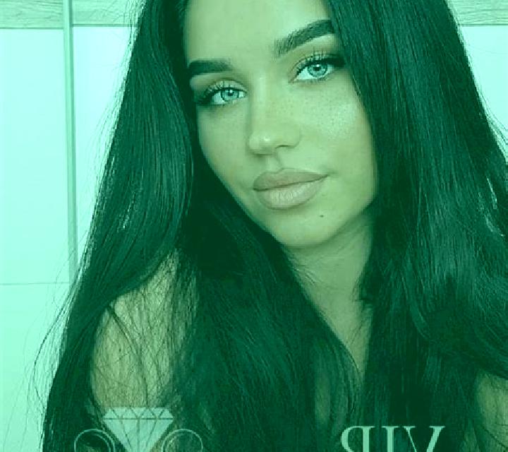 Giulia, 27 — Escort en Ugwolawo, Nigeria