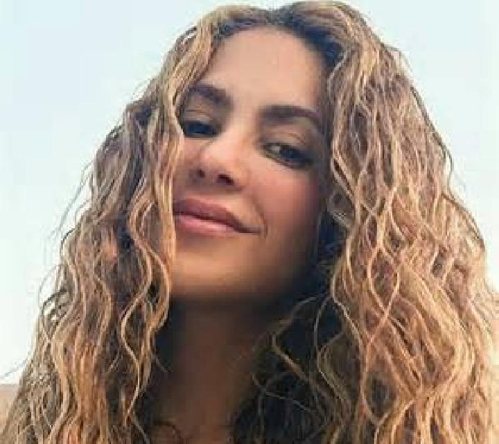 Irene, 34, acompañante castaña de ojos ámbar y etnia india basada en Al Awinat. Ofrece BDSM, Masaje de próstata, Cita de cena, Acompañante de viaje, Juego de...
