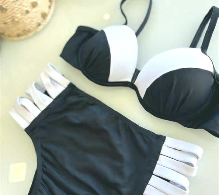 Julia, 38, acompañante morena de ojos ámbar y etnia latina basada en Suva. Ofrece GFE (Experiencia de novia), Griego (anal), Beso francés profundo, Masaje, M...
