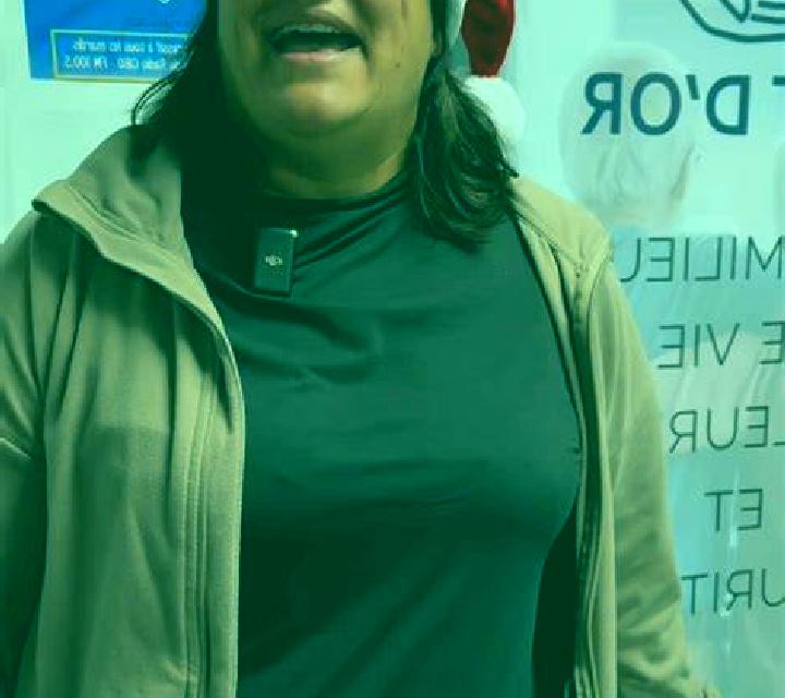 Lucía, 30, acompañante castaña de ojos azules y etnia oriente medio basada en Hellevoetsluis. Ofrece Beso francés profundo, Dominación, Francés natural, Hast...