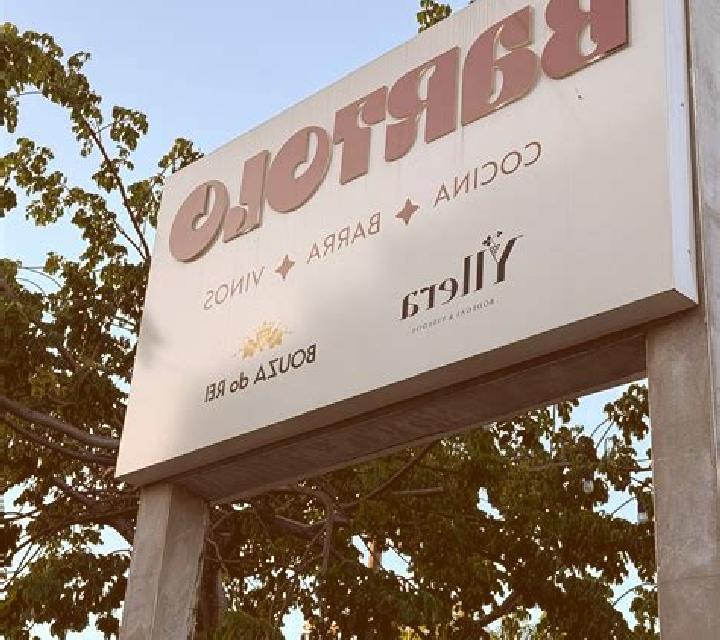 María, 23, acompañante rubia de ojos oscuros y etnia asiática basada en Ruzhyn. Ofrece Juego de roles, Beso francés profundo, Masaje de próstata, Fetiche, Tr...
