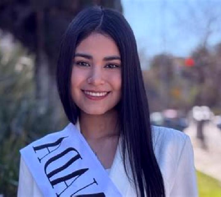 Mariana, 20, acompañante castaña de ojos oscuros y etnia europea basada en Ratapiko. Ofrece GFE (Experiencia de novia), Beso francés profundo, Hasta el final...