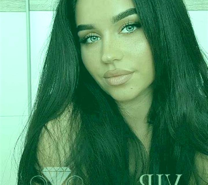 Marta, 29, acompañante negra de ojos oscuros y etnia caribeña basada en Hithadhoo. Ofrece Cita de cena, Tríos / dúos. Disponible en domicilio y visita, reser...
