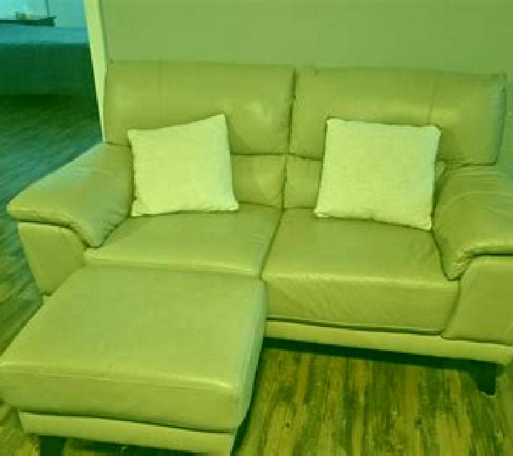 Miriam, 20, acompañante pelirroja de ojos marrones y etnia asiática basada en Akureyri. Ofrece Parejas, Hasta el final (CIM), Dominación. Disponible en domic...