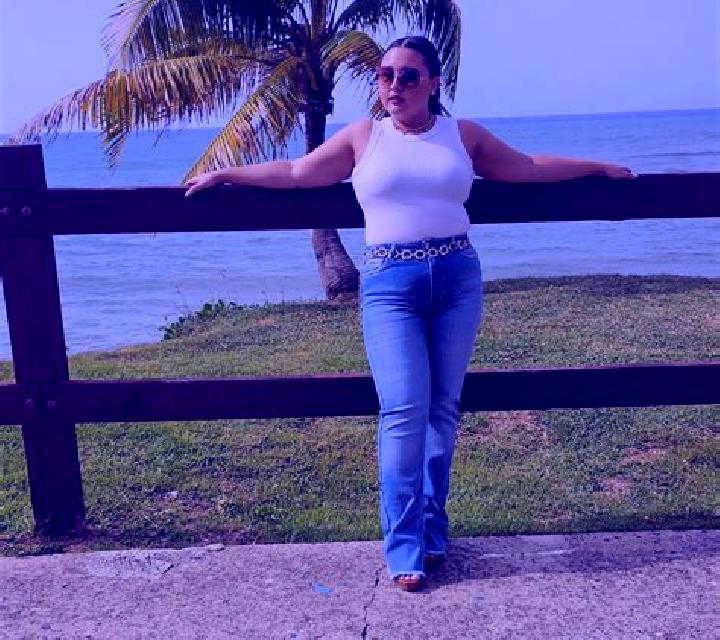Miriam, 36, acompañante rubia de ojos azules y etnia mediterránea basada en Sharga. Ofrece Experiencia de novia, Hasta el final (CIM), Cita de cena. Disponib...