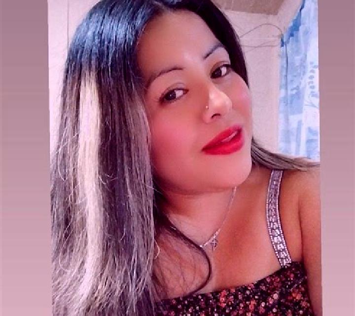Mora, 33, acompañante negra de ojos grises y etnia india basada en Punaauia. Ofrece Dominación, Juego de roles, Cita de cena. Disponible en domicilio y visit...