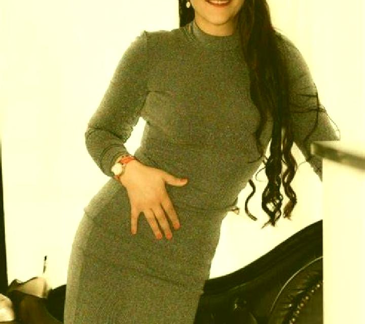 Noelia, 32, acompañante castaño claro de ojos avellana y etnia oriente medio basada en Piskova Lhota. Ofrece Griego (anal), Fetiche, Beso francés profundo, F...