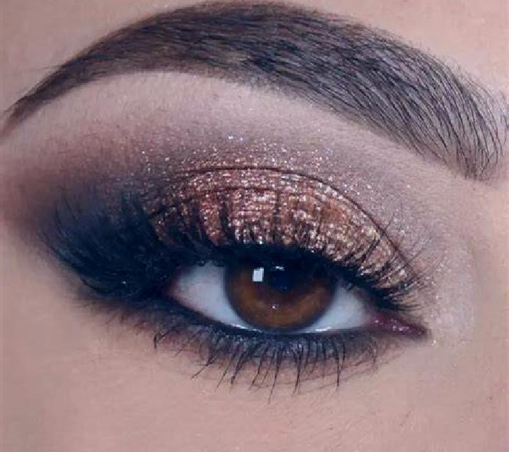 Patricia, 20, acompañante rubia de ojos oscuros y etnia europea basada en Torghay. Ofrece Masaje de próstata, Griego (anal), Noche completa, Cita de cena. Di...