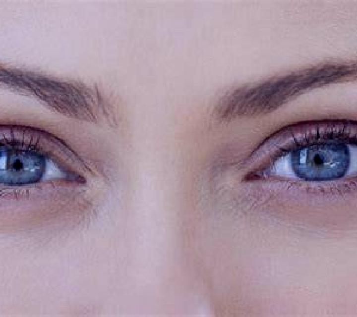 Paula, 29, acompañante castaño claro de ojos avellana y etnia europea basada en Al Mansuriyah. Ofrece Juego de roles, Noche completa, Masaje erótico, BDSM. D...