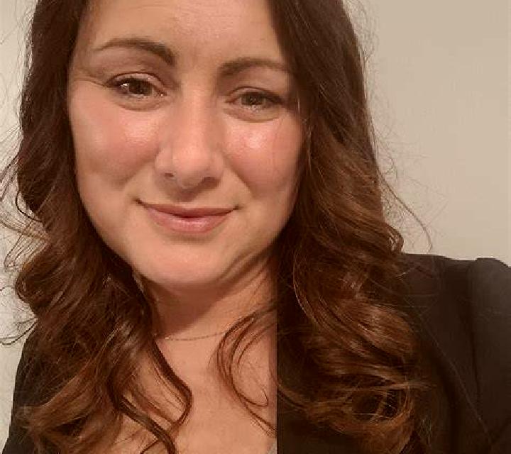 Paula, 39, acompañante negra de ojos marrones y etnia latina basada en Baal. Ofrece Masaje de próstata, Dominación, Juego de roles, Tríos / dúos, GFE (Experi...