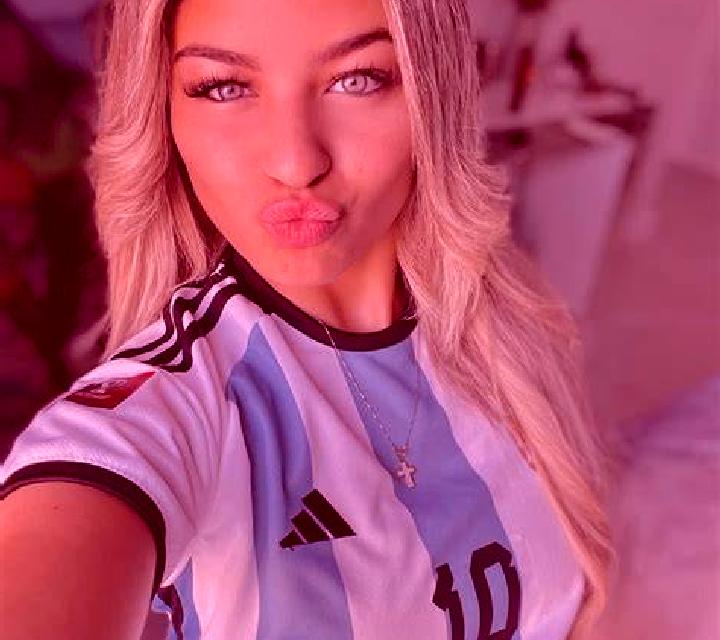 Renata, 30 — Escort en Epagne-Epagnette, Francia