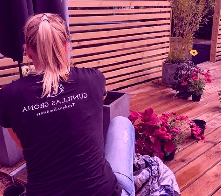 Rosa, 26, acompañante castaño claro de ojos verdes y etnia mezcla basada en Leknes. Ofrece Hasta el final (CIM), Fetiche, Masaje erótico, Francés natural. Di...