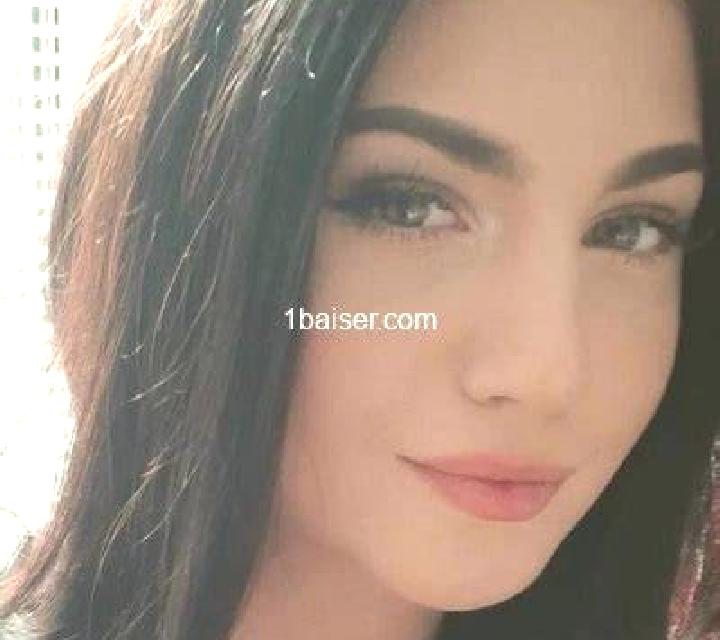 Sara, 20, acompañante rubia de ojos verdes y etnia latina basada en Codegua. Ofrece Dominación, BDSM, Chica de fiesta, 69. Disponible en domicilio y visita, ...