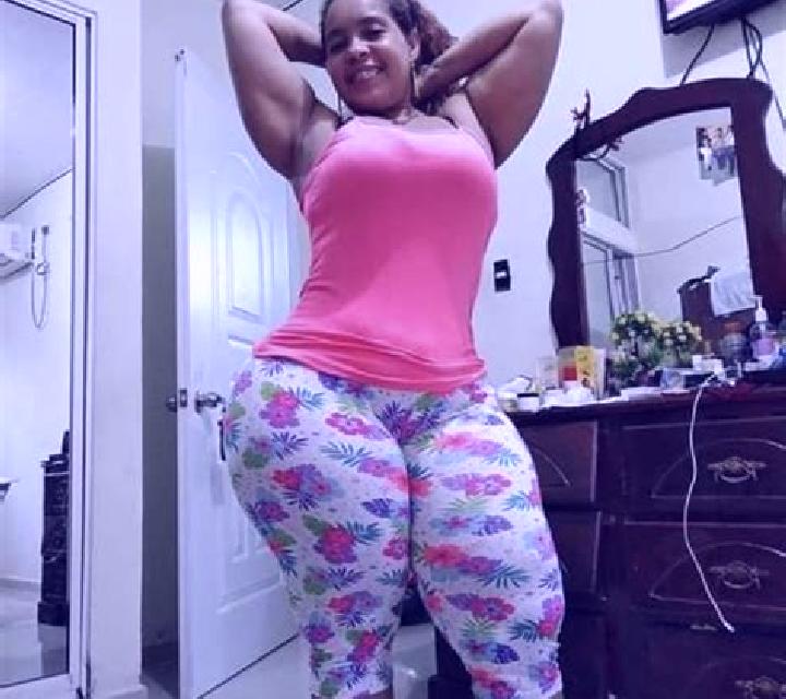 Sara, 28, acompañante rubia de ojos azules y etnia india basada en Winston-Salem. Ofrece Tantra, Experiencia de novia, BDSM, Juego de roles, Francés natural....