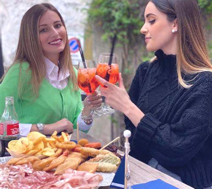 Sofía, 26 — Escort en Al Wasitah, Egipto